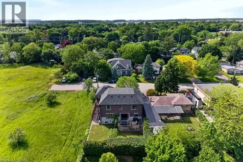 2470 Applewood Drive Oakville ON L6L 1V9