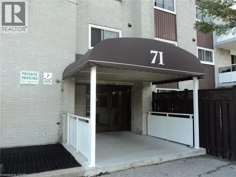 71 Vanier Drive Kitchener ON N2C 1J4