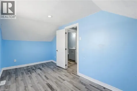 53 Dalhousie Avenue Hamilton ON L8L 3J4
