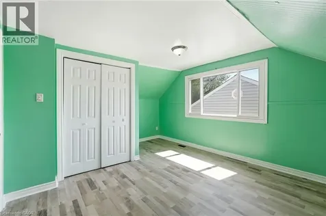 53 Dalhousie Avenue Hamilton ON L8L 3J4