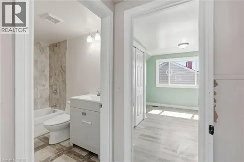 53 Dalhousie Avenue Hamilton ON L8L 3J4