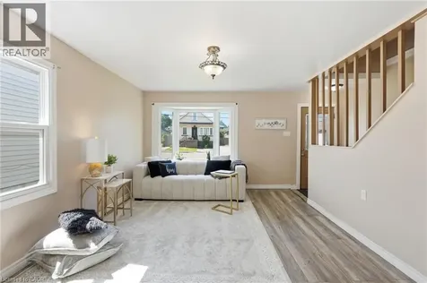 53 Dalhousie Avenue Hamilton ON L8L 3J4