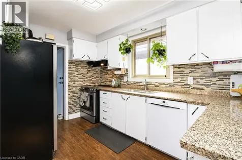 103 Mcanulty Boulevard Hamilton ON L8H 3H3