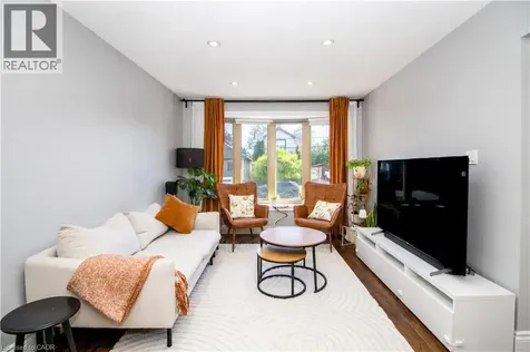 103 Mcanulty Boulevard Hamilton ON L8H 3H3