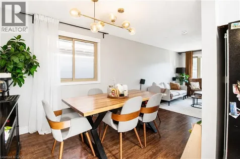 103 Mcanulty Boulevard Hamilton ON L8H 3H3