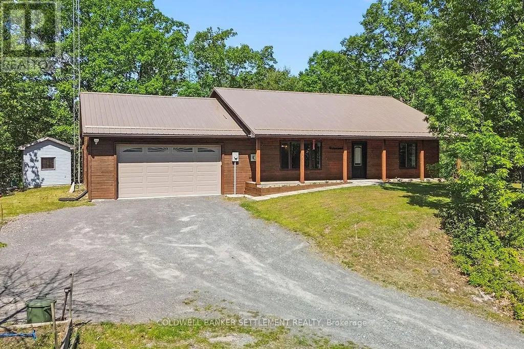 15 Redpath Lane Rideau Lakes ON K0G 1E0