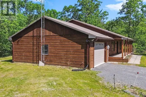 15 Redpath Lane Rideau Lakes ON K0G 1E0