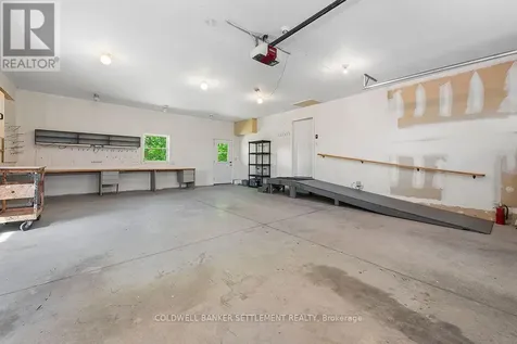 15 Redpath Lane Rideau Lakes ON K0G 1E0