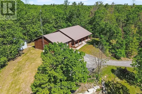 15 Redpath Lane Rideau Lakes ON K0G 1E0