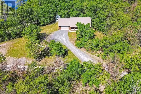 15 Redpath Lane Rideau Lakes ON K0G 1E0