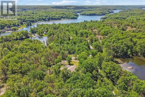 15 Redpath Lane Rideau Lakes ON K0G 1E0
