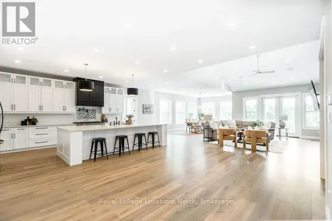 429540 8th B Corners Grey Highlands ON N0C 1M0