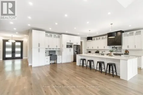 429540 8th B Corners Grey Highlands ON N0C 1M0