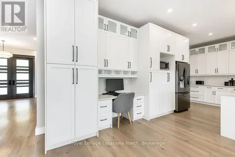 429540 8th B Corners Grey Highlands ON N0C 1M0