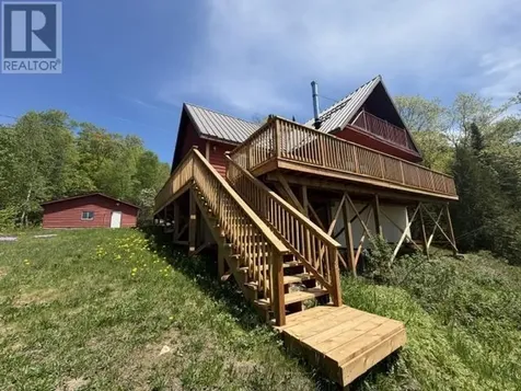 345 Island View Road Heyden ON P6A 5K7
