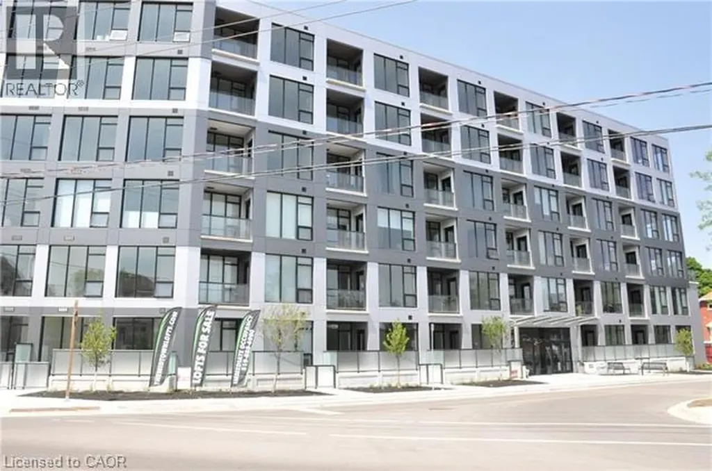 690 King Street West Kitchener ON N2G 0B9