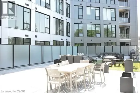 690 King Street West Kitchener ON N2G 0B9