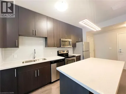 690 King Street West Kitchener ON N2G 0B9