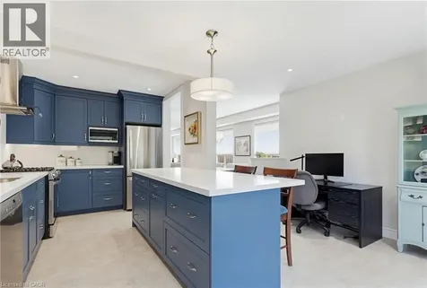2485 Newcastle Crescent Oakville ON L6M 4P3