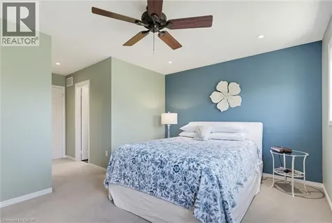 2485 Newcastle Crescent Oakville ON L6M 4P3