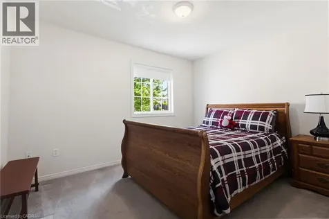 2485 Newcastle Crescent Oakville ON L6M 4P3