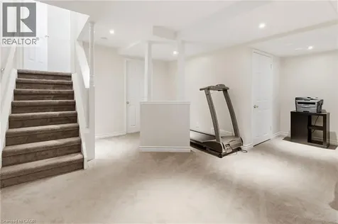2485 Newcastle Crescent Oakville ON L6M 4P3