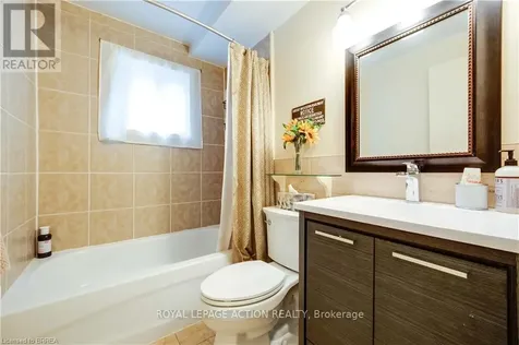 60 Woodlawn Avenue Brantford ON N3V 1B3