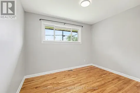 1308 Rustic Drive Ottawa ON K2C 2Y1