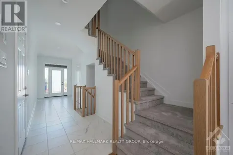 47 Moosonee Crescent Ottawa ON K4M 0M1