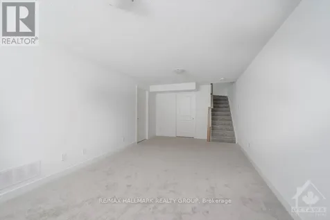 47 Moosonee Crescent Ottawa ON K4M 0M1