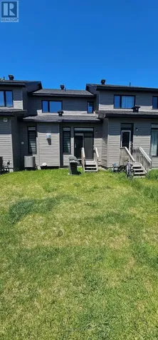 47 Moosonee Crescent Ottawa ON K4M 0M1