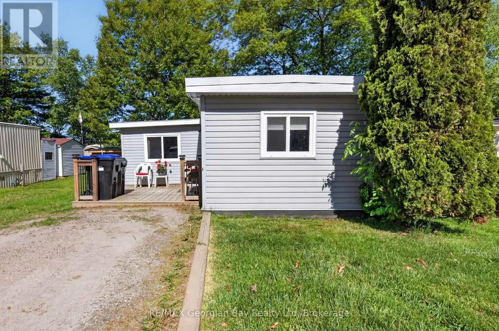 24 Lakeshore Road Midland ON L4R 0B8