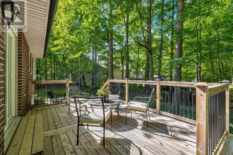 3724 Whitecap Drive Innisfil ON L9S 2L4
