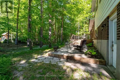3724 Whitecap Drive Innisfil ON L9S 2L4