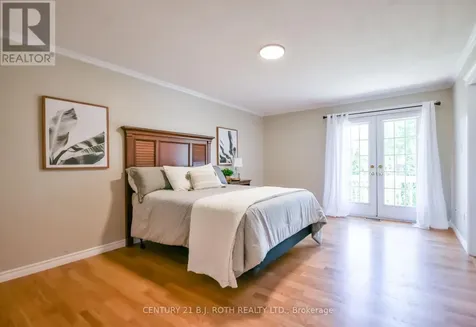 112 Silver Birch Avenue Wasaga Beach ON L9Z 1N2