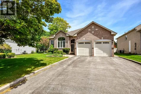 112 Silver Birch Avenue Wasaga Beach ON L9Z 1N2