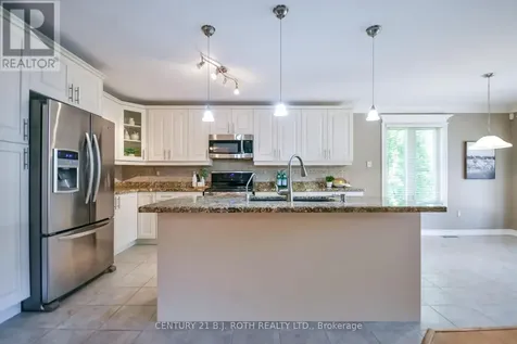 112 Silver Birch Avenue Wasaga Beach ON L9Z 1N2