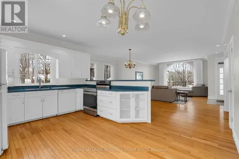 45 Brule Street Penetanguishene ON L9M 1H2