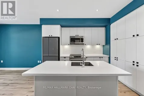 375 Sea Ray Avenue Innisfil ON L9S 0N9