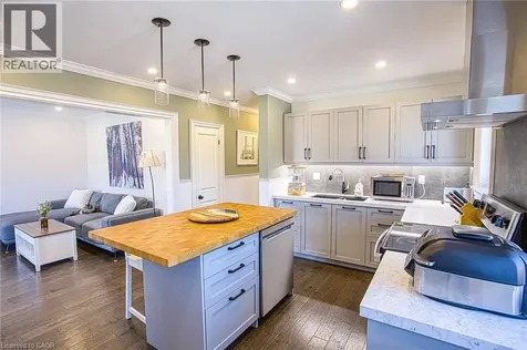 90 Prince Charles Drive Georgetown ON L7G 3V4