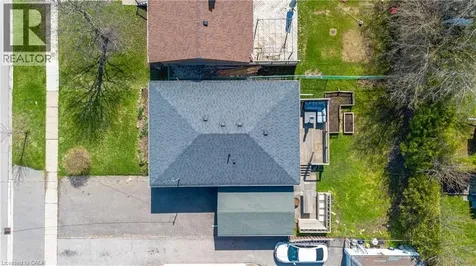 90 Prince Charles Drive Georgetown ON L7G 3V4