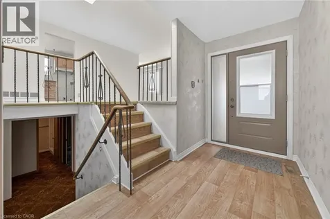 305 Pinegrove Road Oakville ON L6K 3P8