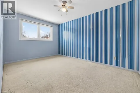 305 Pinegrove Road Oakville ON L6K 3P8