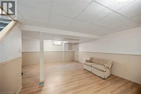 50 Queen Mary Crescent London ON N6H 4B4