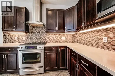 14 La Salle Street Breslau ON N0B 1M0