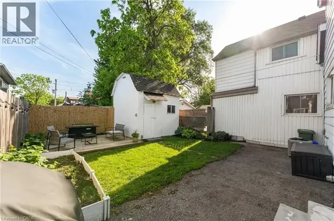 160 Britannia Avenue Hamilton ON L8H 1X1