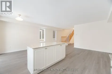 109 Molozzi Street Erin ON N0B 1T0