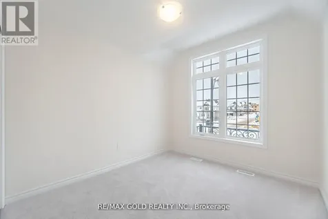 109 Molozzi Street Erin ON N0B 1T0