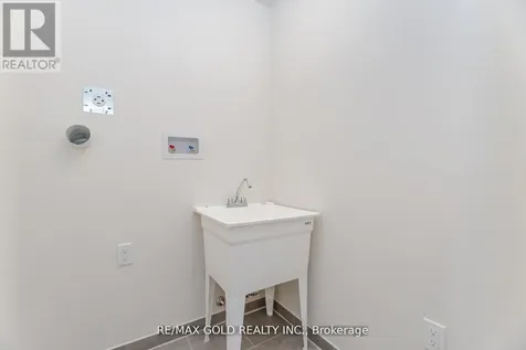109 Molozzi Street Erin ON N0B 1T0