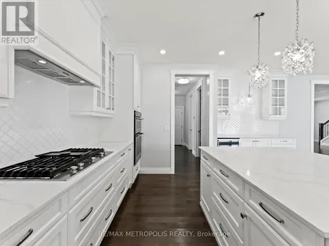 925 Lakewood Crescent Lakeshore ON N8L 1G6